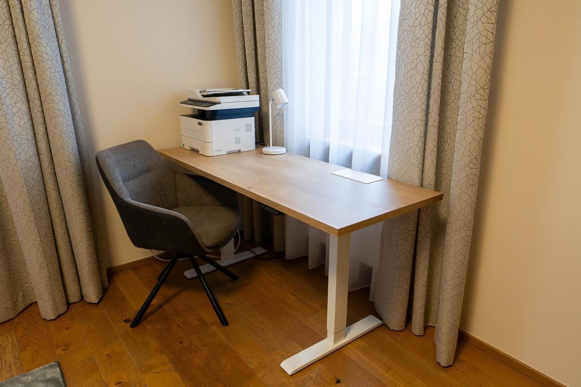 Executive 2-Bdrm Central Suite Ústí nad Labem Eksteriør billede